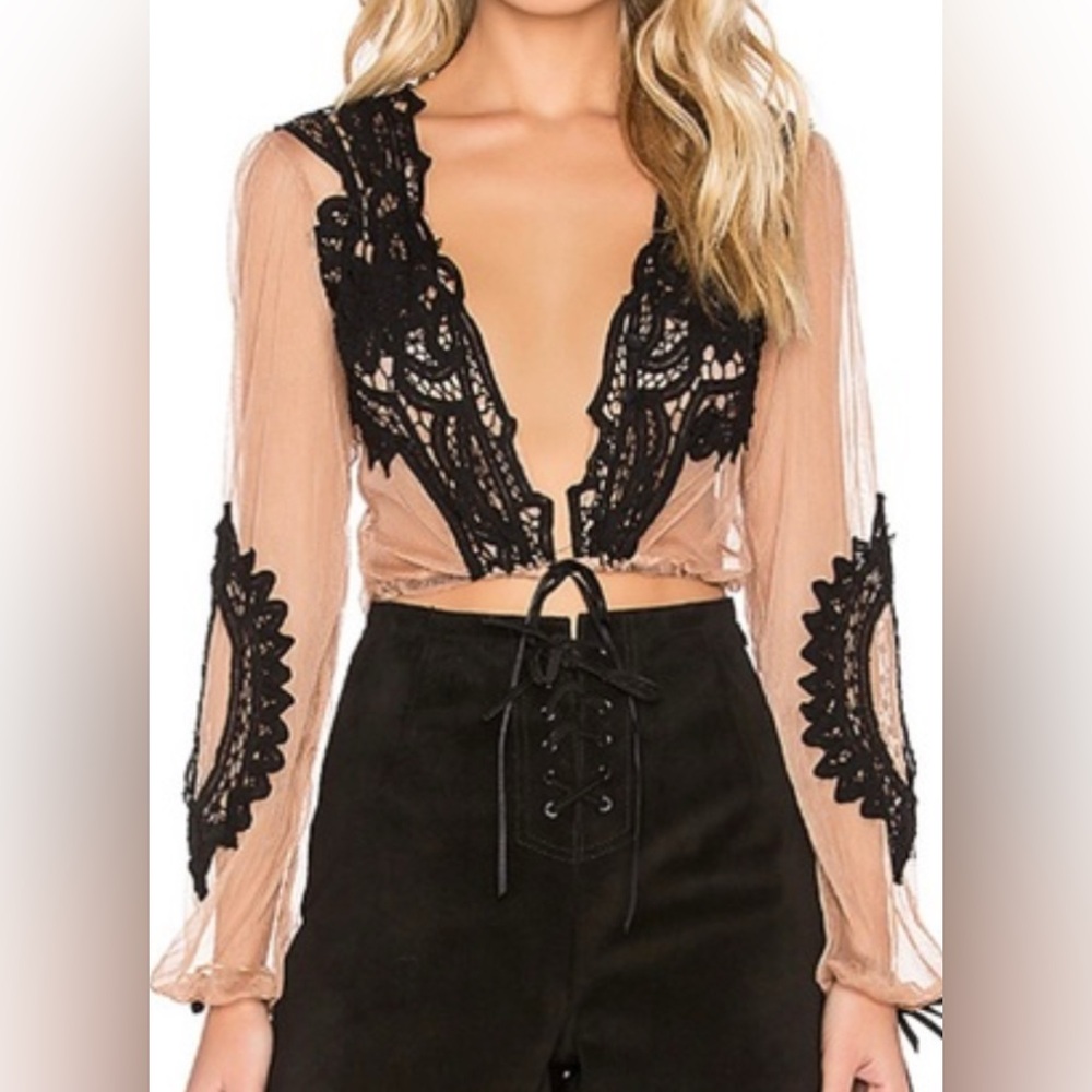 NEW! For love and Lemon Penelope crop top Nude and black size S